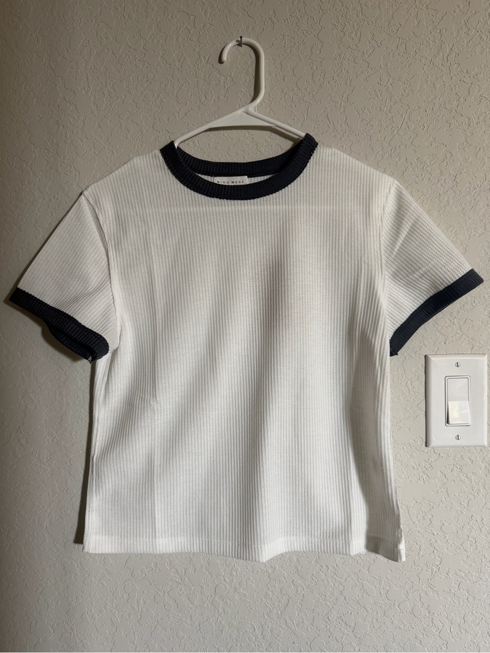 Waffle knit ringer tee with navy blue contrast trim